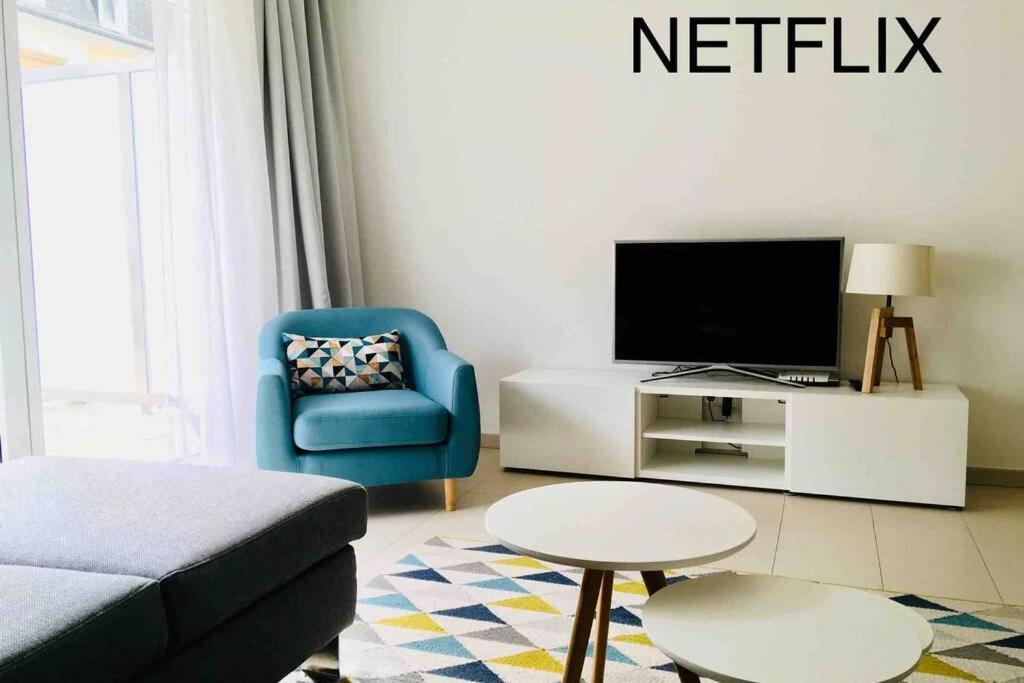 Large Family Retro Flat In City Center- Large Terrace & Garden View, Free Parking Λουξεμβούργο Εξωτερικό φωτογραφία