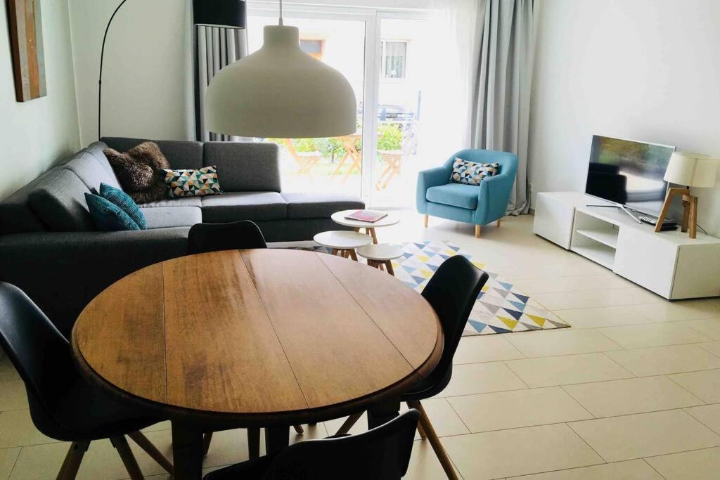 Large Family Retro Flat In City Center- Large Terrace & Garden View, Free Parking Λουξεμβούργο Εξωτερικό φωτογραφία
